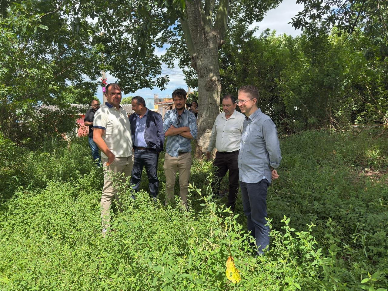 Em Santa Maria, Beto Fantinel realiza vistoria em terreno que receberá projeto de moradia temporária integrada